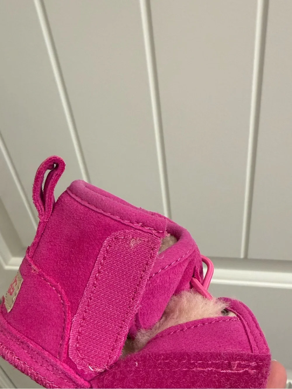 UGG Baby infant Neumel Booties  sz 2/3